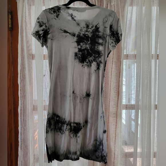 Shein Black & White Tie-Dye Dress - Picture 2 of 3
